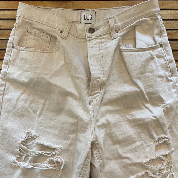 Beige ripped jeans - Picture 1 of 3